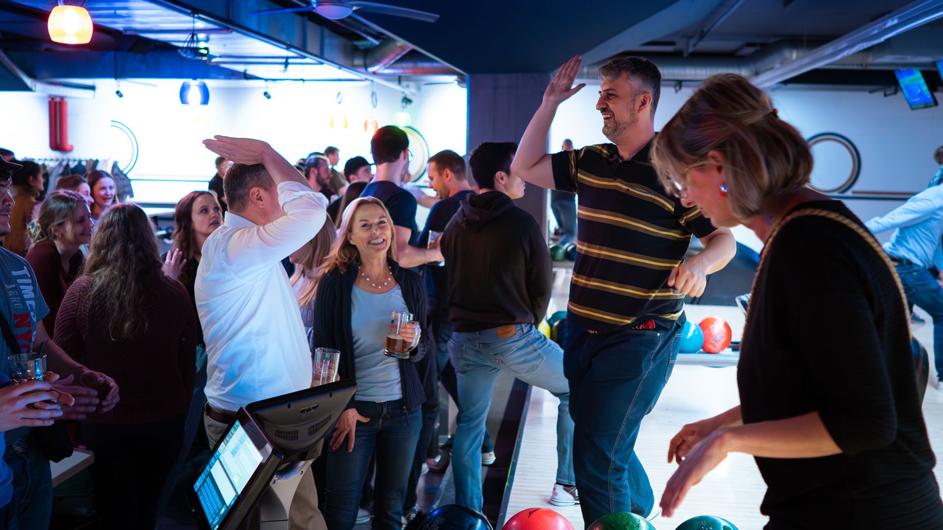 Header Netzwerz Uebersicht